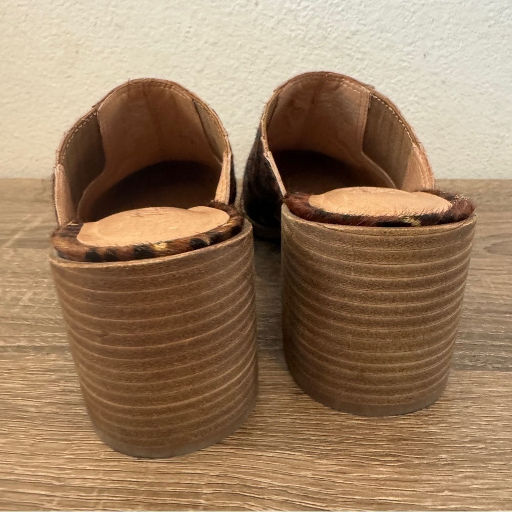 Madewell The Carey Mule in Painted Leopard Calf Hair, Size 7 - Picture 7 of 9